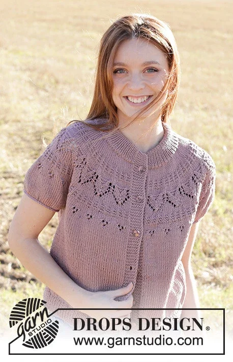 Rabatter 248-30 Plum Love Cardigan by DROPS Design