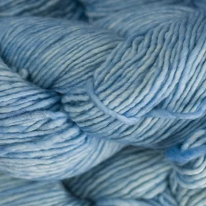 Worsted | 028 Blue Surf Begränsat erbjudande