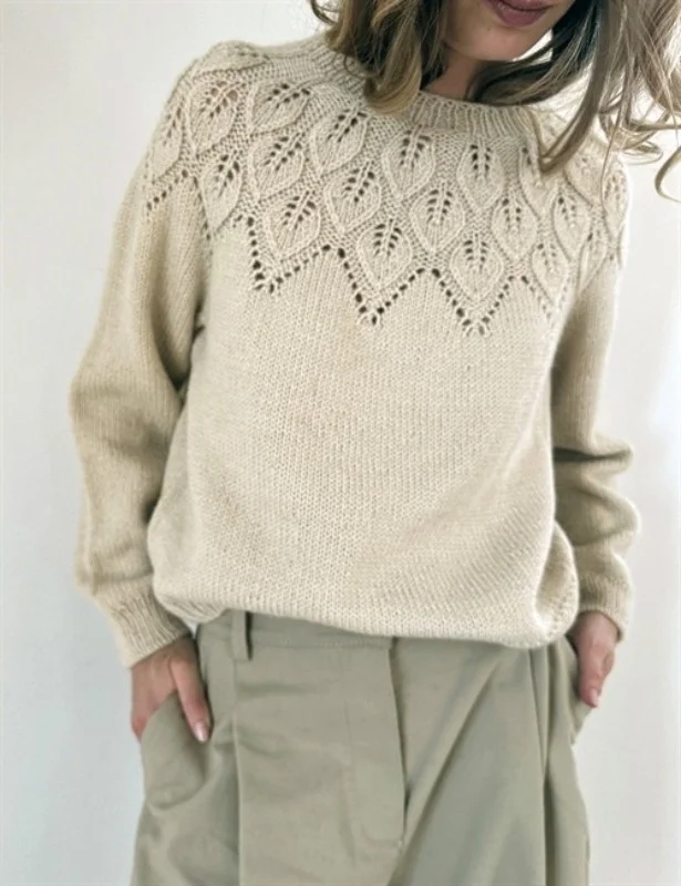 Lågt pris ELLA SWEATER (SVENSKA) stickad i Alpakka Ull mönster från LeKnit