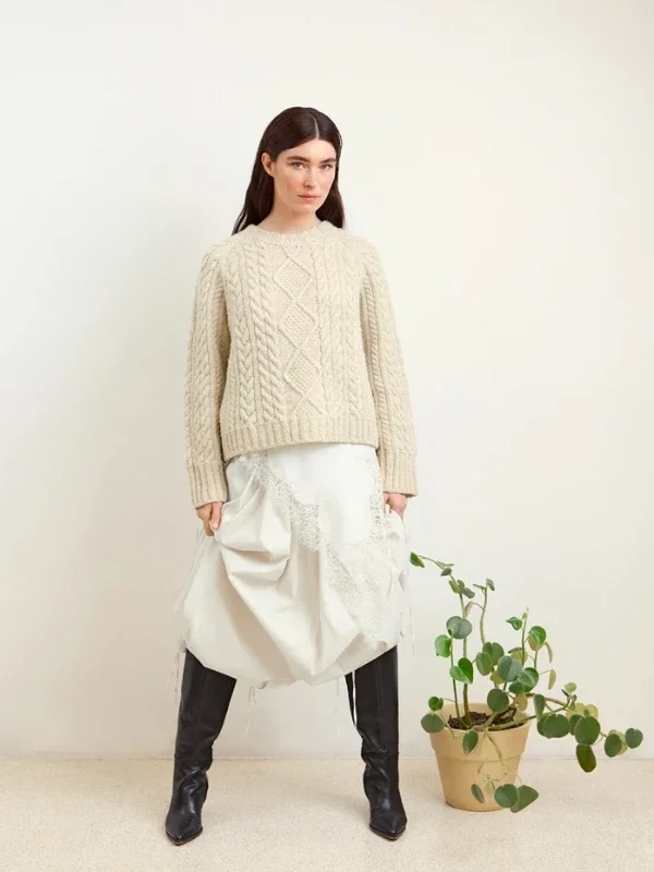 "Loom Sweater" stickad i Atlas 2602-8 Fynd