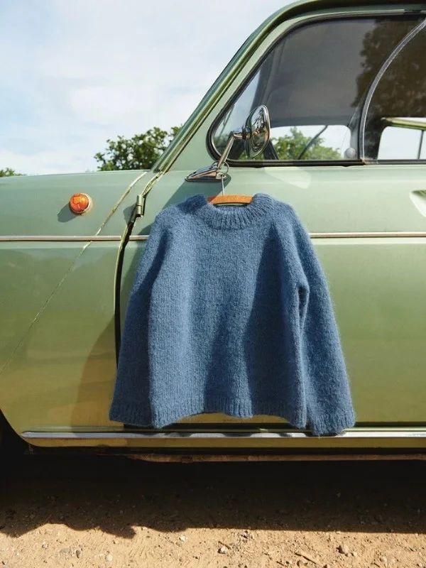 "TIRO SWEATER JUNIOR" stickad i KOS 2506-4a Erbjudande