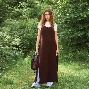 "EMERSON DRESS" stickad i Sunday och Tynn Silk Mohair 2507-2a Nyhet