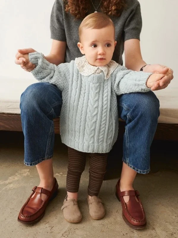"CASPIAN SWEATER BABY" stickad i Duo 2502-5 Kundfavorit
