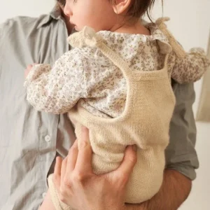 "BUNNY SHORTS BABY" stickade i Mandarin Petite eller Alapkka Silke 2505-2a och 2b Billigare