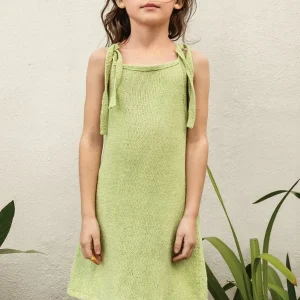 "Clementine Dress Junior" stickad i Tynn line 2503-1 Outlet