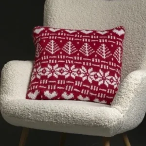 "Filippa" kudde stickad i Alpaca Bris ingår i katalog 2431 Lägg i varukorgen