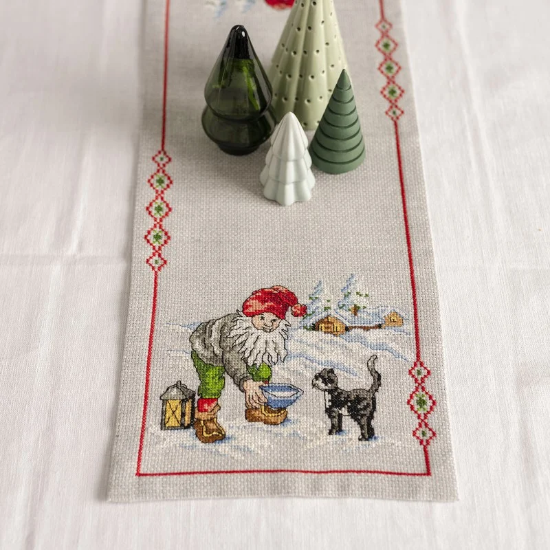 Tomte och katt - löpare Outlet