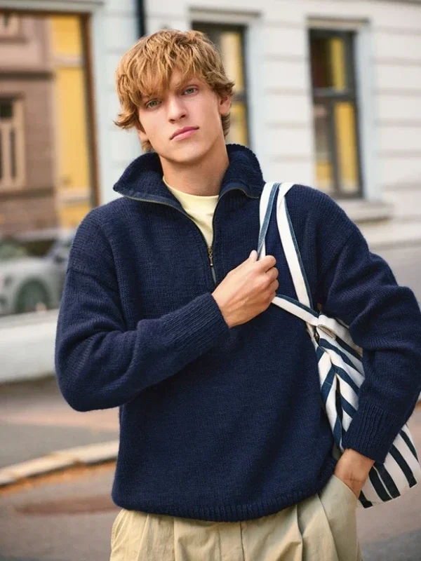 Sänkt pris "MATTHEW SWEATER MAN" stickad i Peer Gynt 2412-4