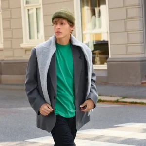 "CHARLIE BEANIE" stickad i en tråd Alpakka ull och en tråd Alpakka Fäljetråd. 2412-3 Kampanjpris