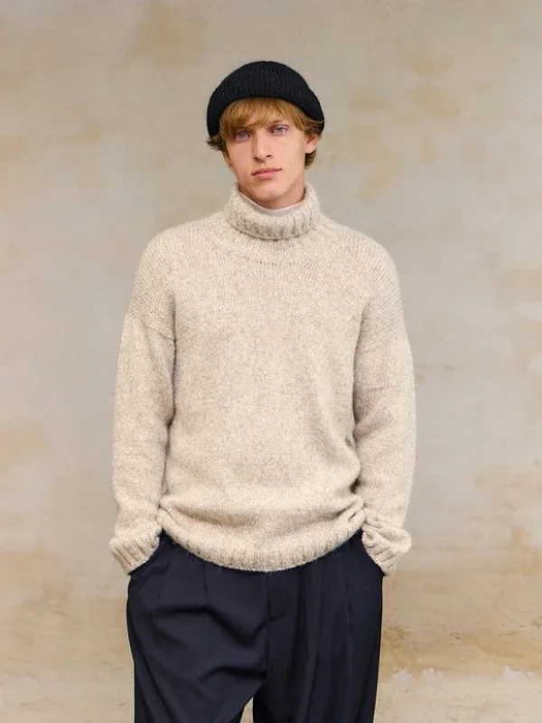"DAVE SWEATER MAN" stickad i Poppy 2412-2 Lägg i varukorgen