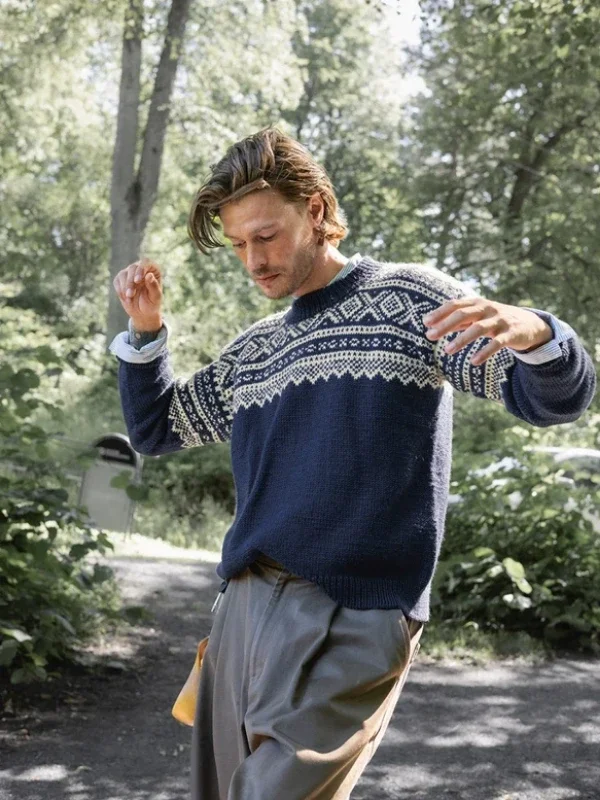 Endast idag "MARIUS HERREGENSER" stickad i Peer Gynt 2410-3, mönnster på Norska