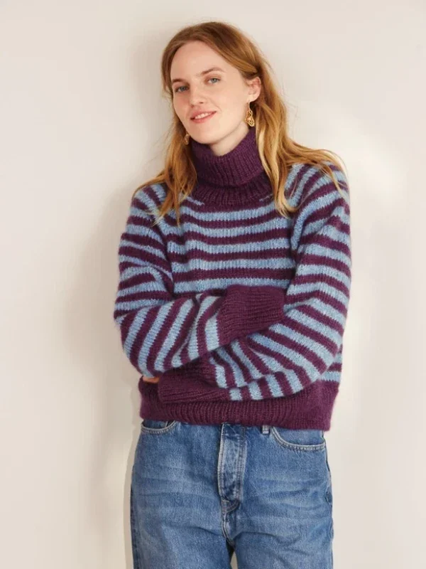 Beställ nu "SOUTH SWEATER" stickad med en tråd Peer Gynt och en tråd Tynn Silk Mohair. 2409-9
