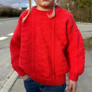 "ESTHER SWEATER JUNIOR" stickad i Peer Gynt Expressleverans