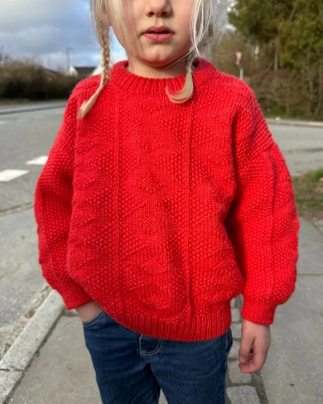 "ESTHER SWEATER JUNIOR" stickad i Peer Gynt Expressleverans