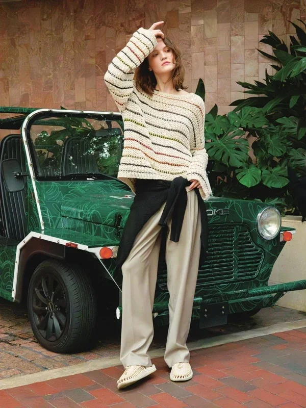 "SEBRINA SWEATER" stickad i en tråd Line och en tråd Mandarin Petite 2404-10 Handla nu