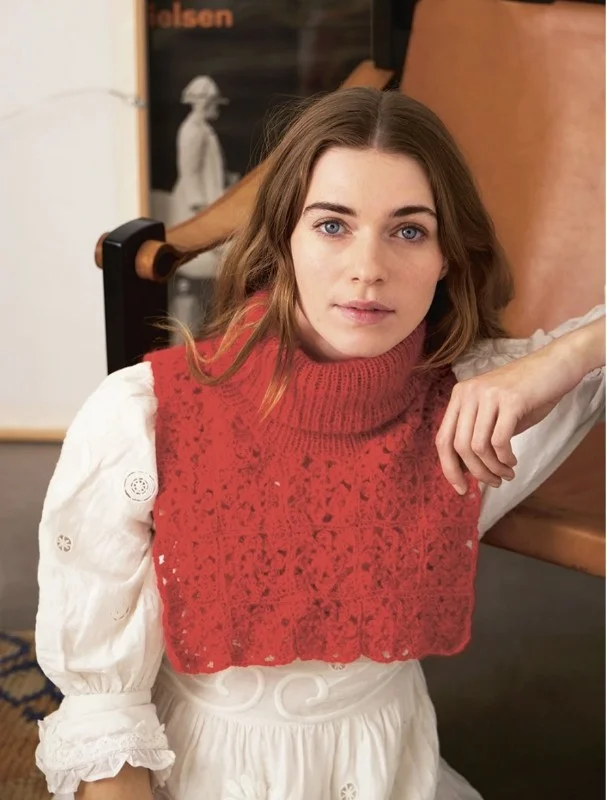 Fri frakt ”FLEUR NECK” stickad i 1 tråd Tynn Peer Gynt och 1 tråd Tynn Silk Mohair 2403-1
