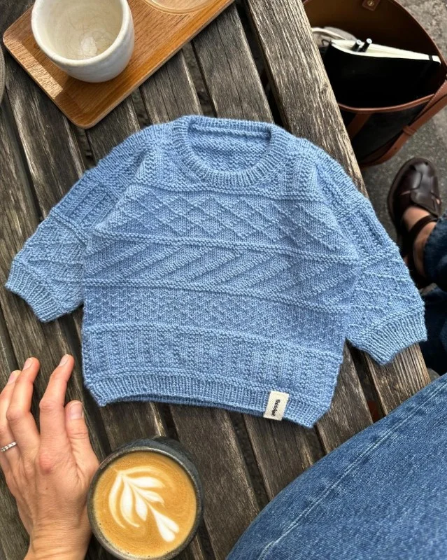 Fynd STORM SWEATER BABY i Tynn Peer Gynt eller Sunday