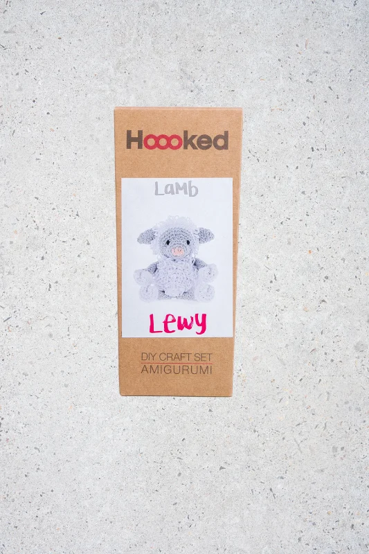 Utförsäljning DIY Crochet Kit Lamb Lewy Eco Barbante