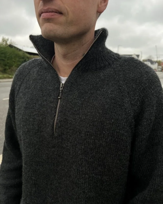 Säker betalning Zipper Sweater Light Man stickad i Peer Gynt