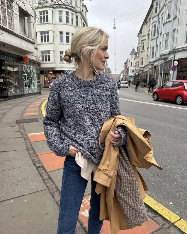 Nyhet MELANGE SWEATER Stickad i Tynn Peer Gynt och Sunday
