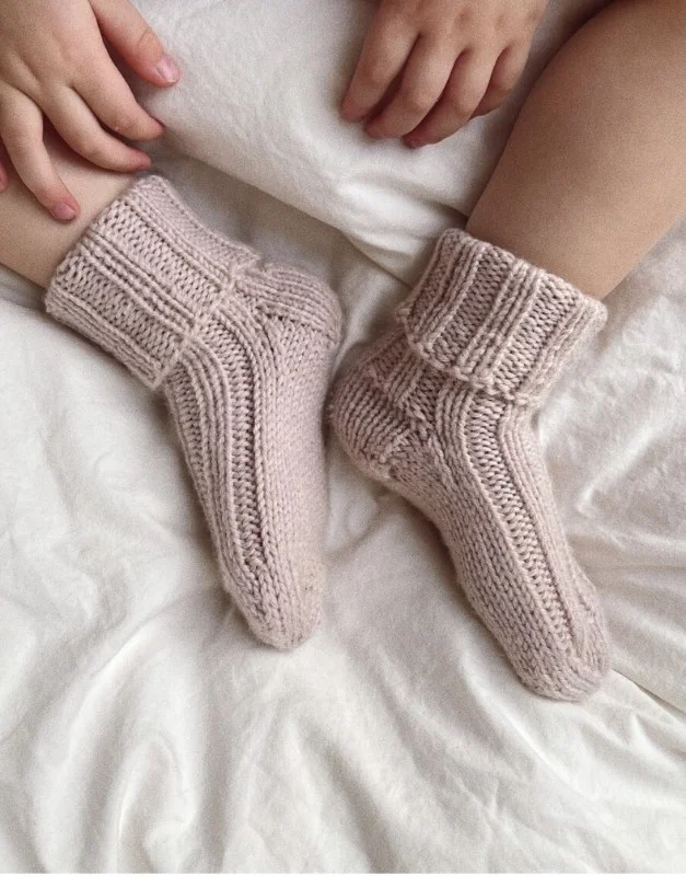 Sunday Socks Junior, beskrivning raggsockor till barn i Perfect risnedsättning