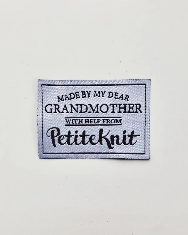 "Made By My Dear Grandmother"-label Fynd