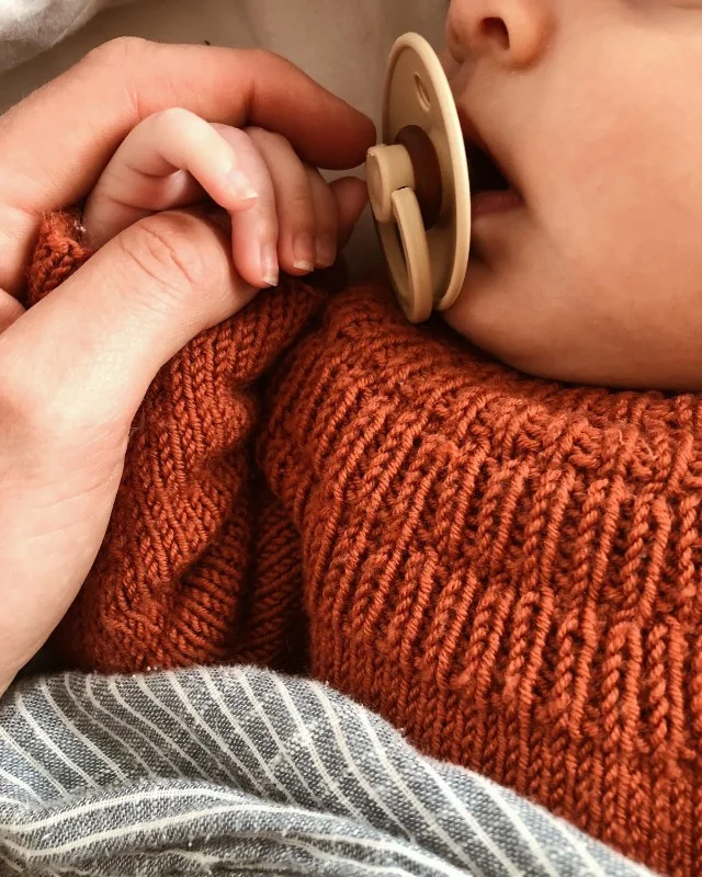 Beställ nu Ankers Blus från Petieknit Baby
