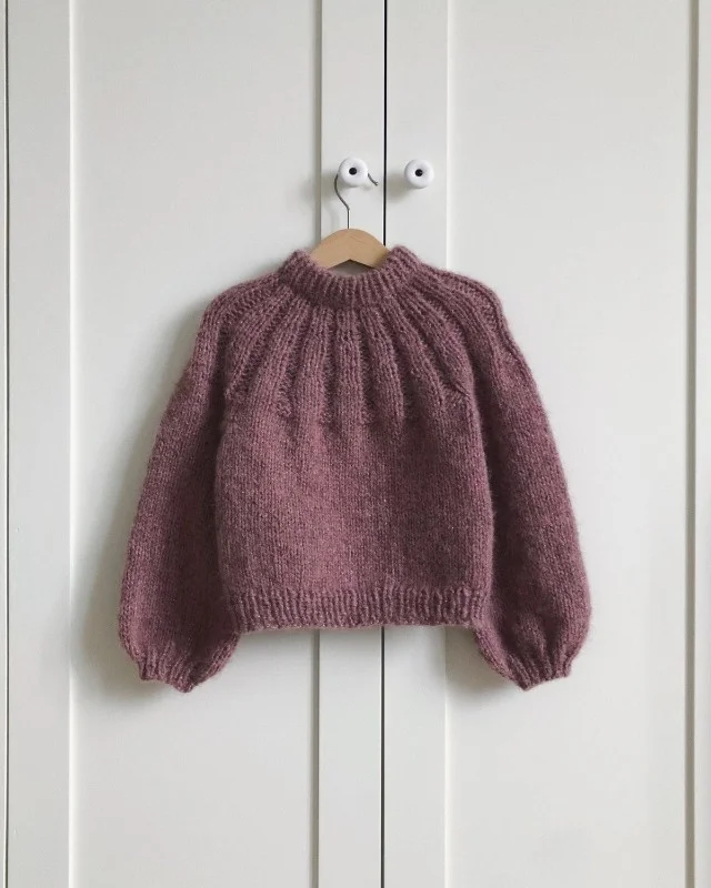 Endast idag Sunday Sweater Junior från Petite Knit