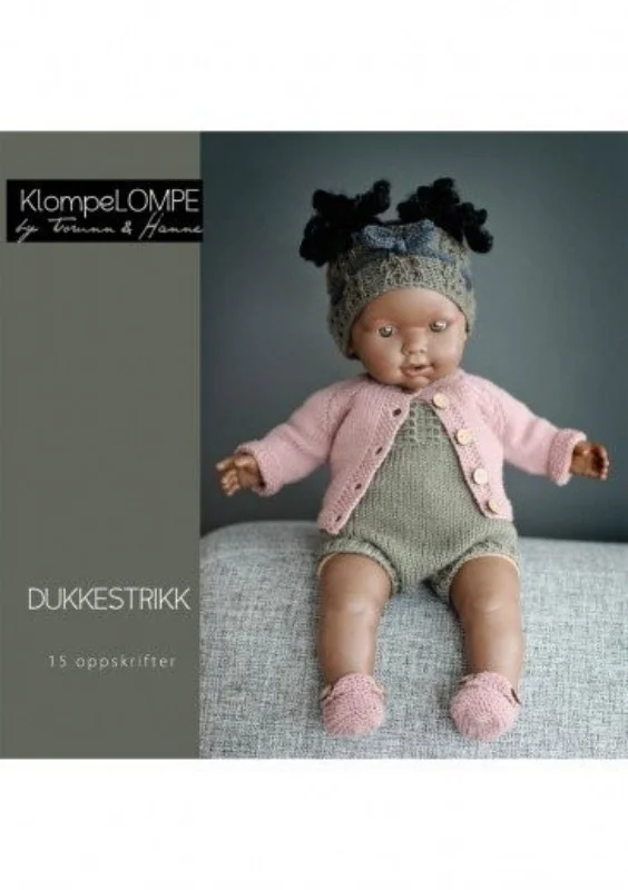 Mönsterkatalog KlompeLOMPE stickade dockkläder Billig