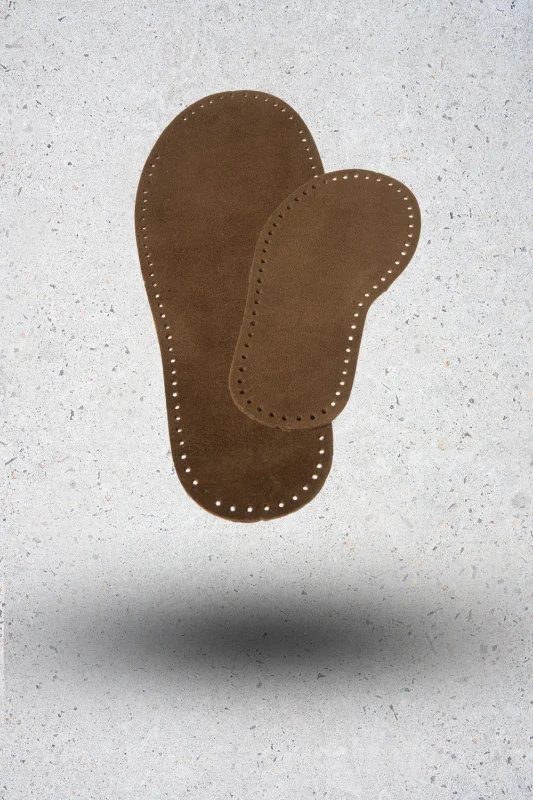 Skinnsulor för raggsockor och tofflor. Fynd