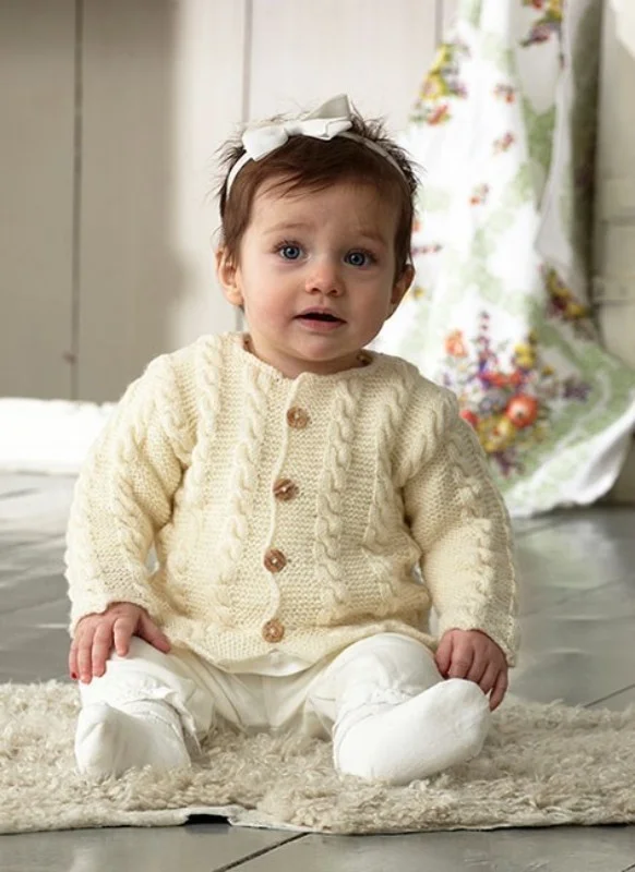 I lager Stickmönster till babykofta i Baby Merino eller Lisa