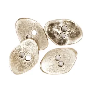 Populärt val Drops 534 Kantig Silverknapp 20mm – 50 st.