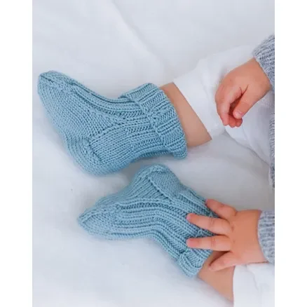 Dream in Blue Socks by DROPS Design – Baby sockar Stickmönster str. 1/3 mån – 3/4 år Expressleverans