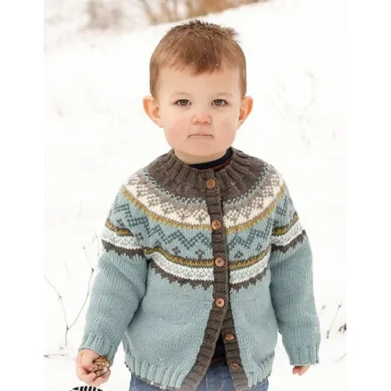 Edge of the Woods Jacket by DROPS Design – Cardigan Stickmönster str. 2-12 år Säker betalning