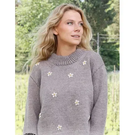 Bästa pris Shy Daisy by DROPS Design – Tröja Stickmönster str. S – XXXL