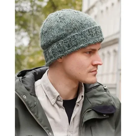 Sea Crest Hat by DROPS Design – Mössa Stickmönster str. S/M – L/XL Endast denna vecka
