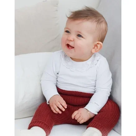 Cutipie Pants by DROPS Design – Baby Byxor Stickmönster str. 0/1 mån – 3/4 år Bästa pris