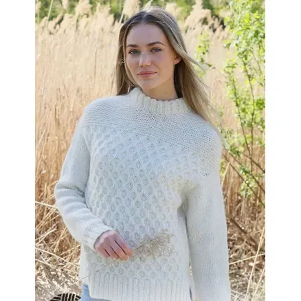 Snowy Bee by DROPS Design – Tröja Stickmönster str. S – XXXL Beställ nu