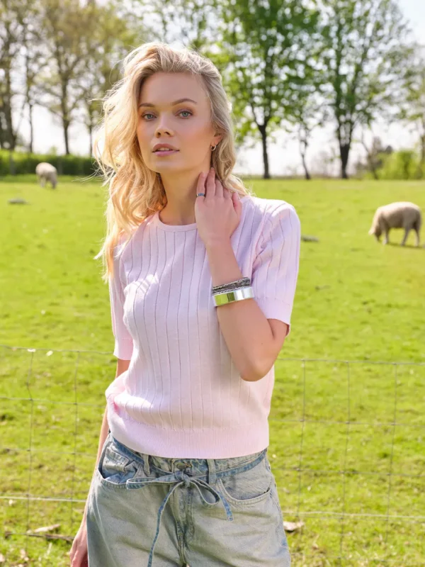 Säker betalning Skovhuus Kvinna Stickad T-shirt Rose L