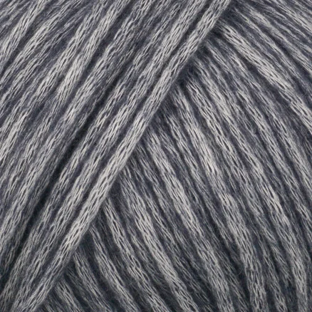 Sänkt pris Infinity Hearts Lily Garn 26 Marinblå