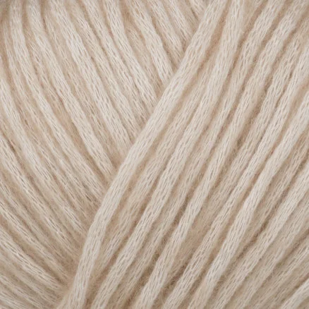 Endast denna vecka Infinity Hearts Lily Garn 28 Ljus Beige