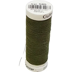 Gütermann sytråd polyester 585 – 200 m Köp nu