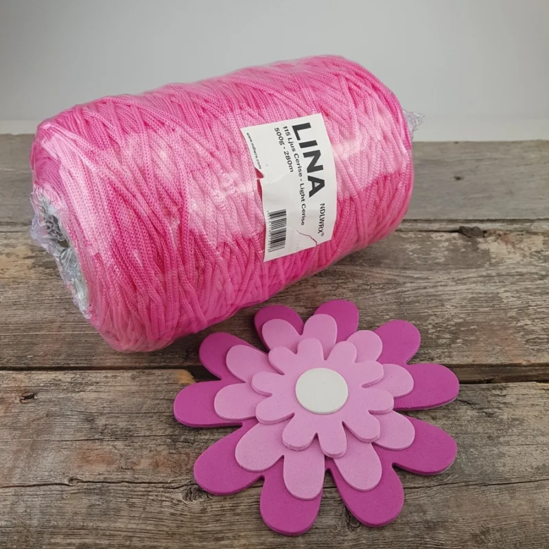 Lina Väskgarn Mellan Rosa nr 115 Stor Kona 500 g Rabatt