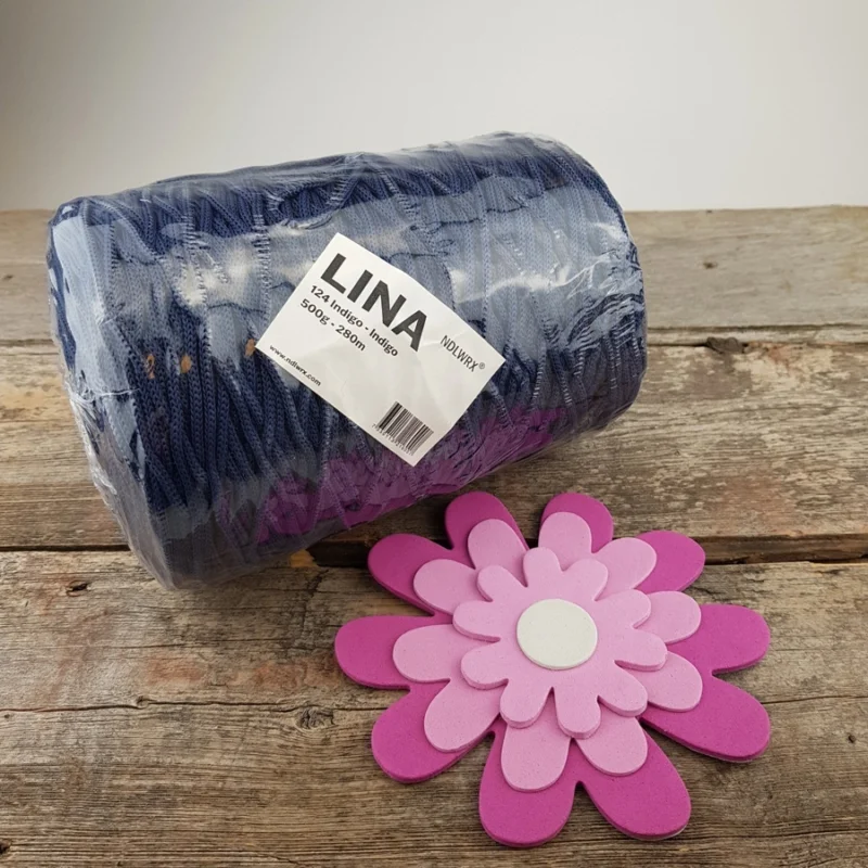 Kundfavorit Lina Väskgarn Indigo mörkareblå 124 Stor Kona 500 g