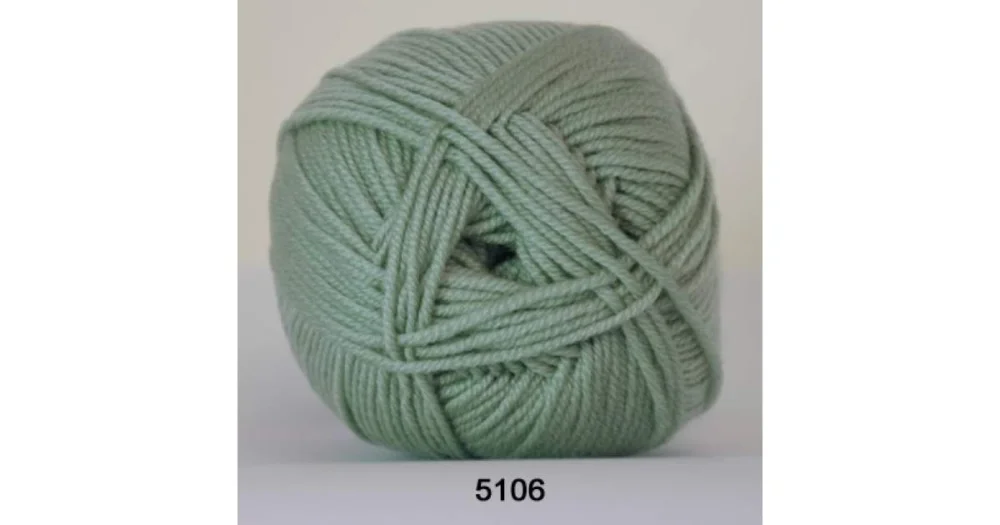 Snabb leverans Extrafine Merino 150 5106 ljus jadegrön