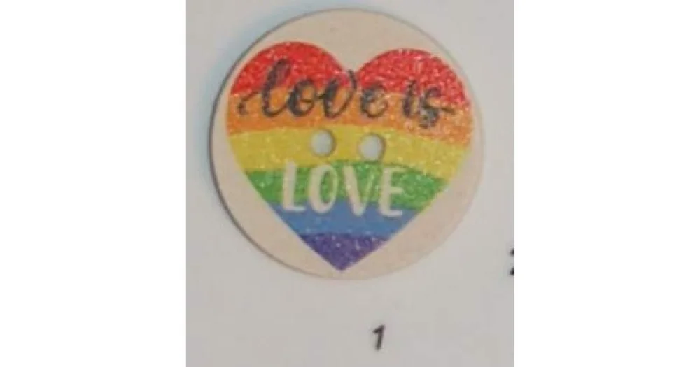 Endast denna vecka Knapp 001 Love is love 25 mm