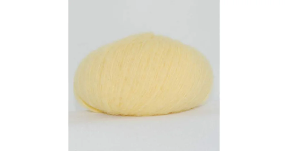 I lager Brushed Baby Alpaca 2630 ljusgul