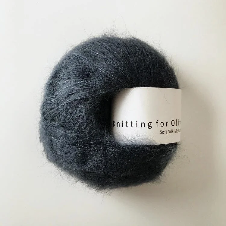 Deep Petroleum Blue / Dyb Petroleumsblå - Soft Silk Mohair Premium