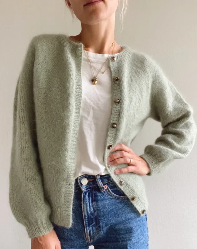 Kampanjpris Novice Cardigan Mohair Edition / Isager Silk Mohair RMS - PetiteKnit