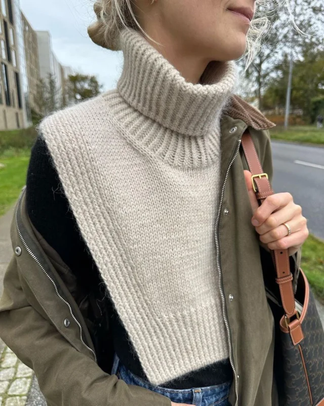 Säker betalning Terrazzo Neck - PetiteKnit